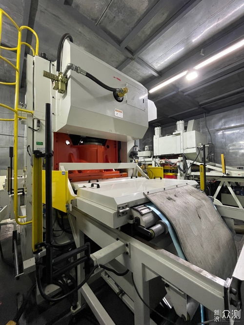 探秘空調(diào)“芯”世界 從同質(zhì)化困局到新材料破局之旅